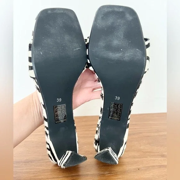 SENSO Zebra Print Open-Toe Slide Sandals in Black and White - Picture 8 of 9